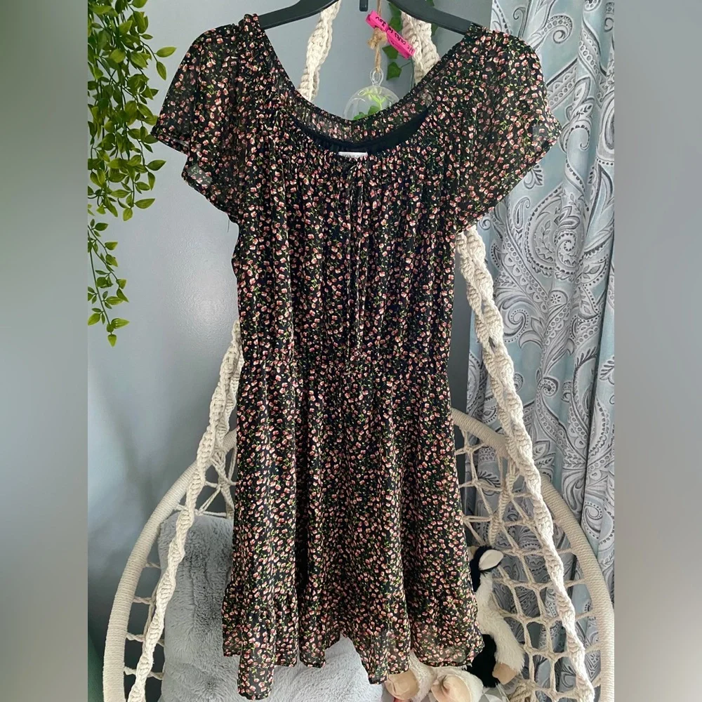 Sienna Sky Black Floral Midi Dress - Picture 4 of 7